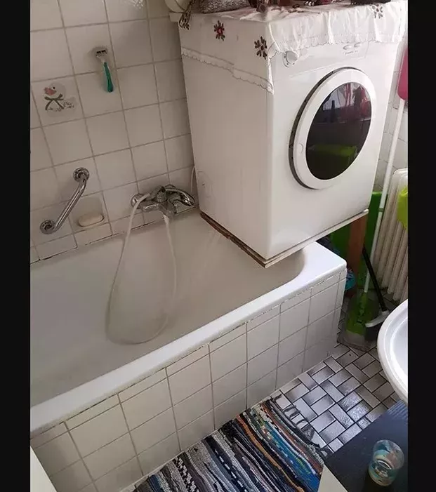 Badezimmer-Fails: Hier hatte der Klempner einen Knick in der Optik!