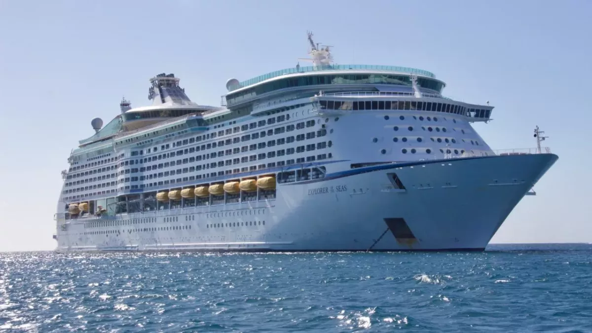 Asyl-Unterkunft statt Luxus-Urlaube: Kreuzfahrtschiff wird Flüchtlingsheim 