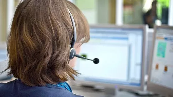 Service-Probleme bei der Telekom: Jetzt packt eine Callcenter-Mitarbeiterin öffentlich aus