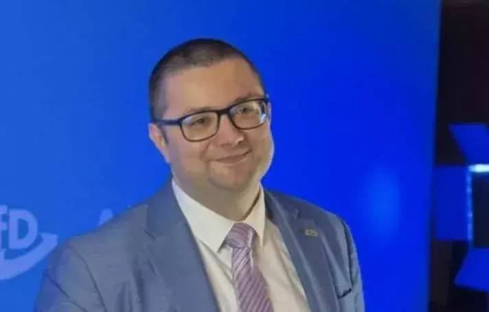 „Ich wusste genau, worauf ich mich einlasse“ – Wie ein AfD-Abgeordneter zu seinem Mitarbeiter steht