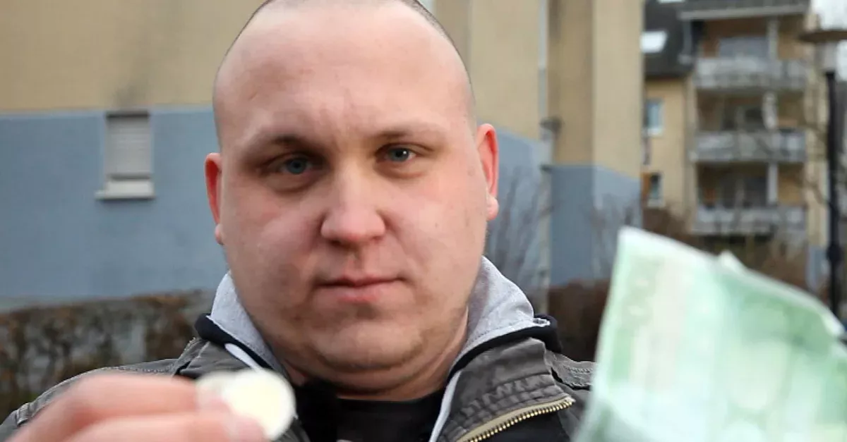 Armes Deutschland: Hartzer mit Luxus-Leben zeigt, was er mit Steuergeldern anstellt