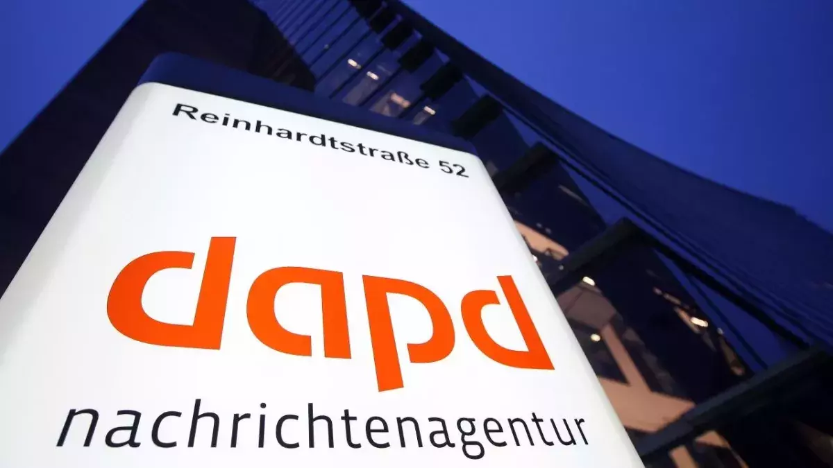 Die Fassade der Berliner Nachrichtenagentur DAPD 2013