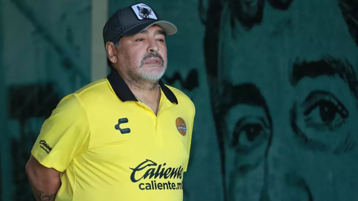 Ein Bild des toten Diego Maradona empört seine Fans.