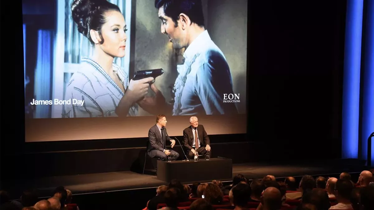 James Bond: Foto vom echten britischen Spion aufgetaucht!