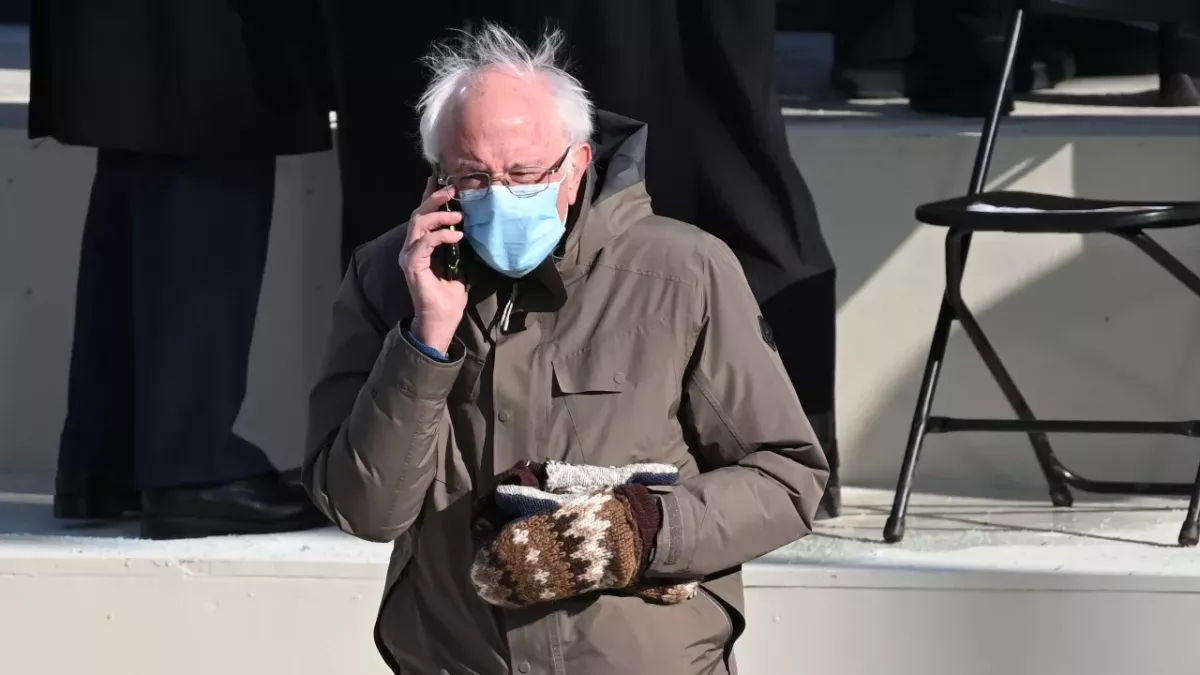Jeder will das Meme-Merch: Bernie Sanders spendet Einnahmen an Wohltätigkeitsorganisation