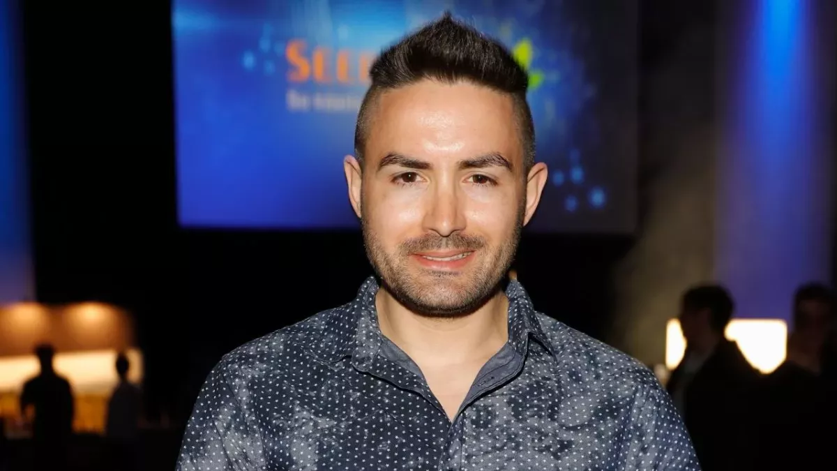 Menderes will mit "Nano vom Planeten X" einen Hit landen