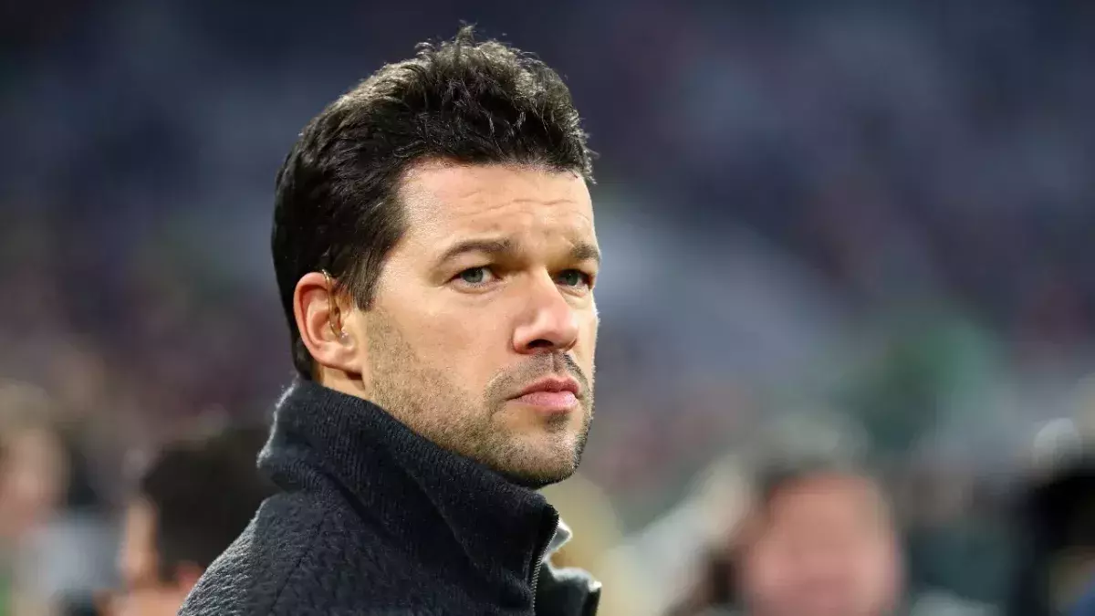 Michael Ballack gedenkt seines Sohnes zum 19. Geburtstag