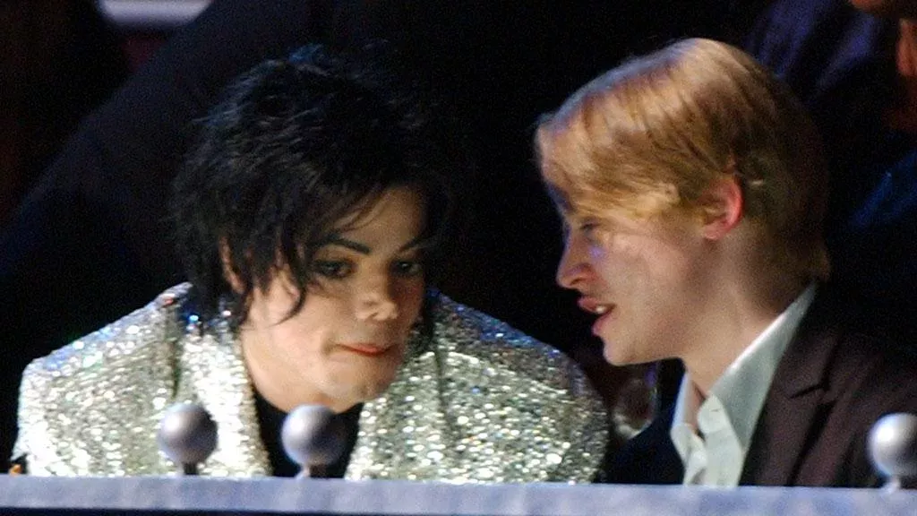 Michael Jackson und Macaulay Culkin