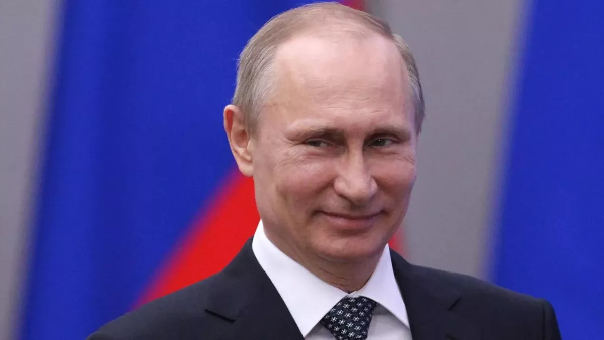 Putin will mit Massenimpfungen anfangen.