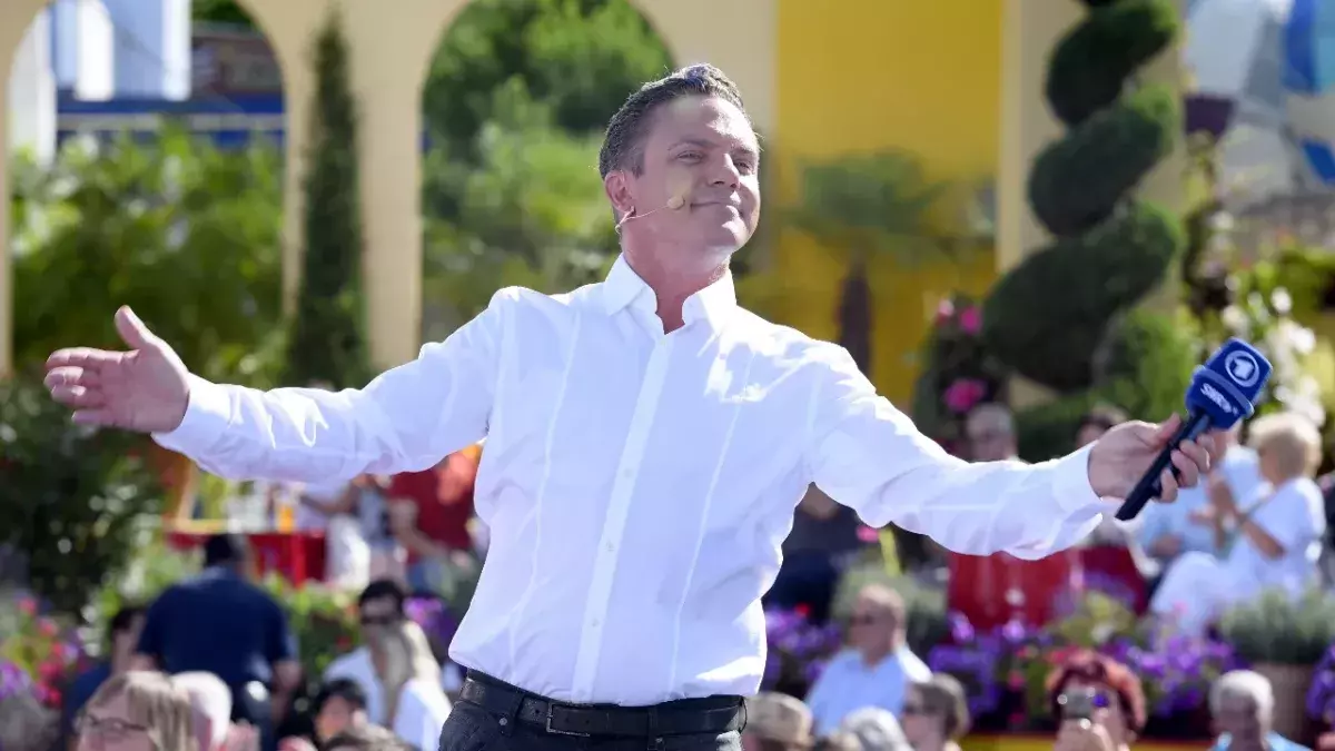 Stefan Mross: Ärger wegen Song