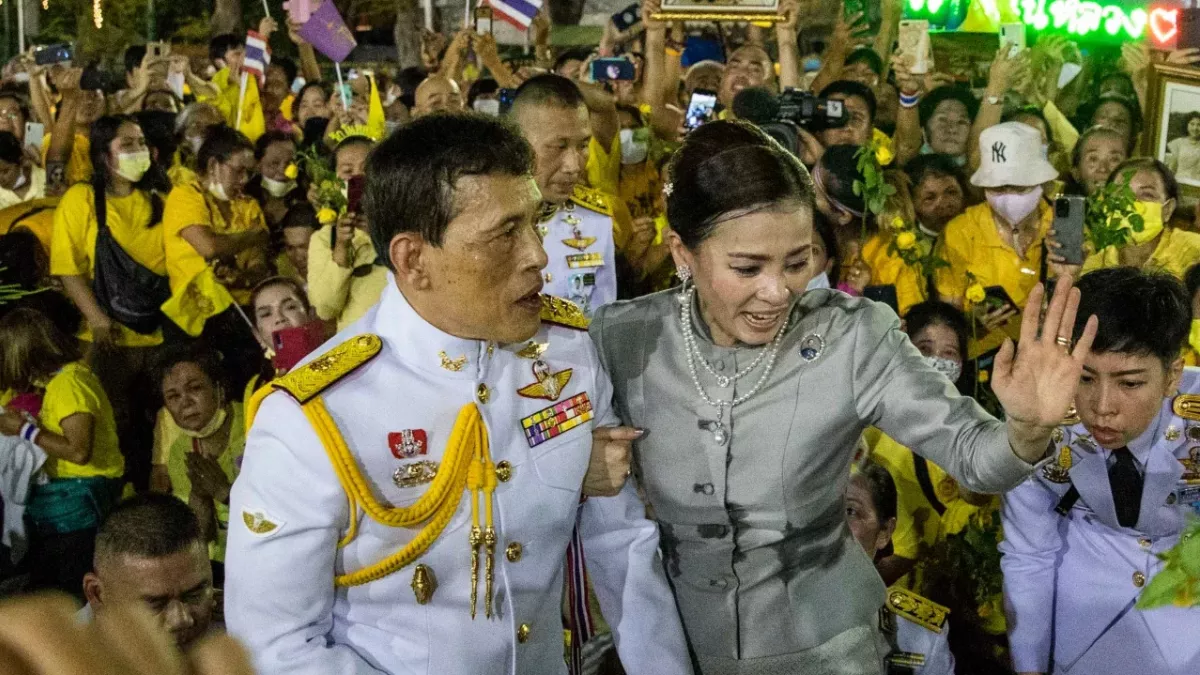 Thailändischer König lässt seinen kranken Sohn vegetieren