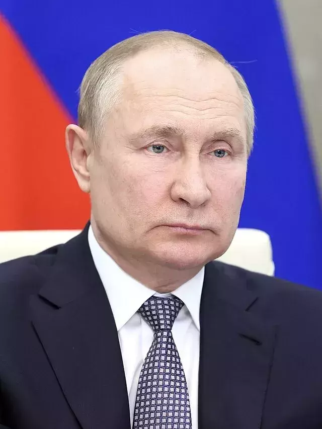 „Warum lächeln Sie ohne Grund?“ Russlands Kommunistenboss sorgt für Aufsehen im Parlament
