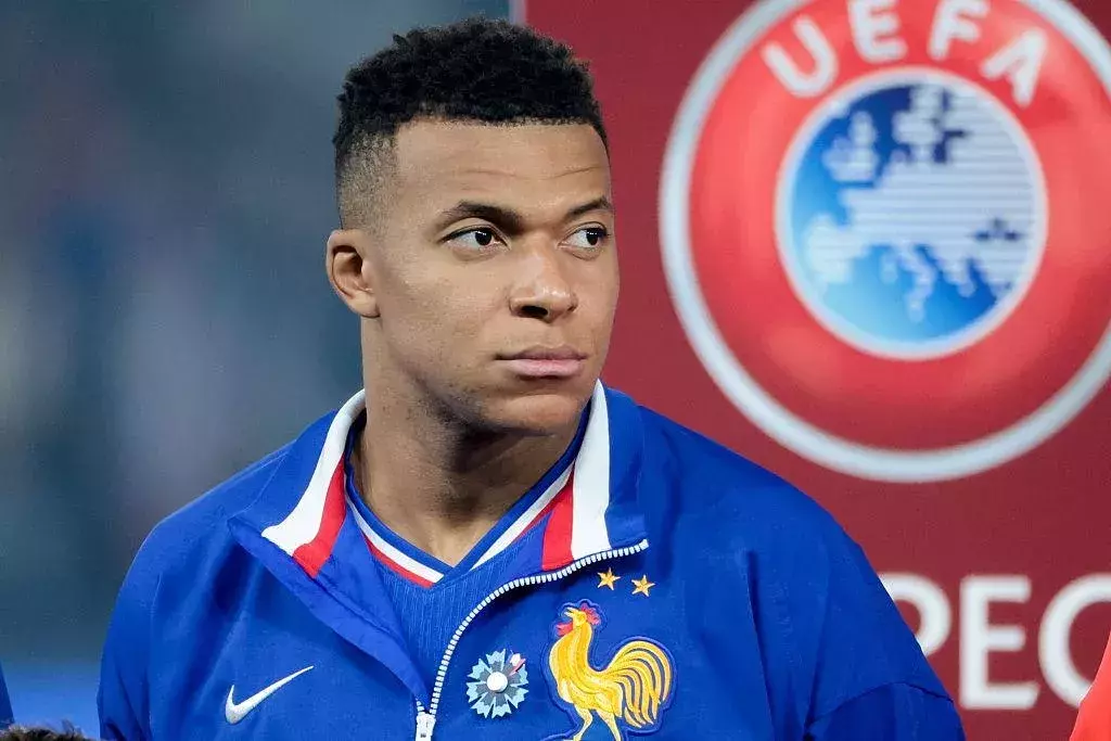 Sind andere Klubs wirklich besser als der FC Bayern?