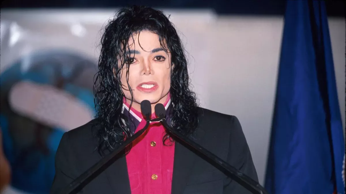 Wilde Küsse: Michael Jackson hatte heimliches Techtelmechtel mit diesem Superstar