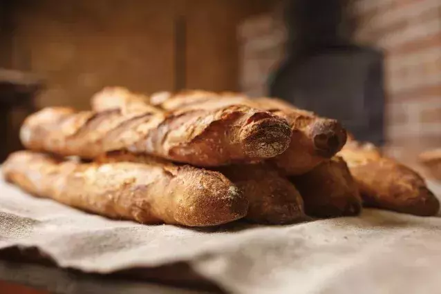 4 Fehler, die Sie beim Einfrieren von Brot vermeiden sollten