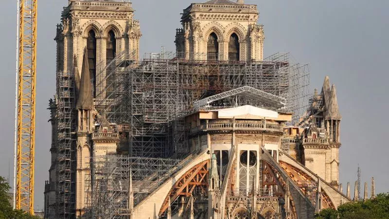 Der Brand von Notre Dame: Warum die Renovierungsarbeiten ernste Probleme aufwerfen