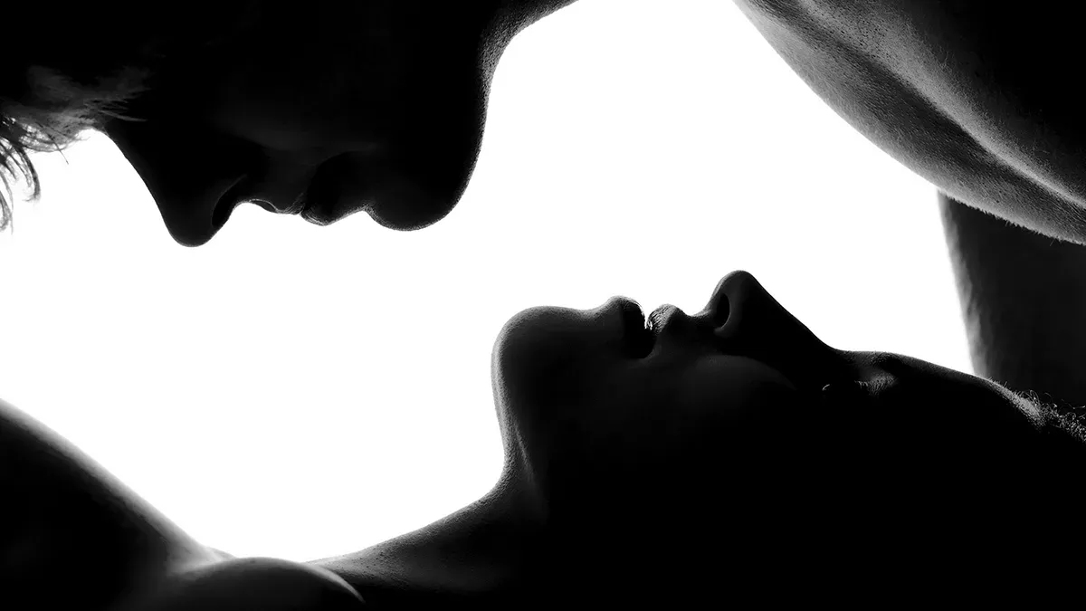 Forscher stehen vor einem Rätsel: Kann Corona durch Sex übertragen werden?