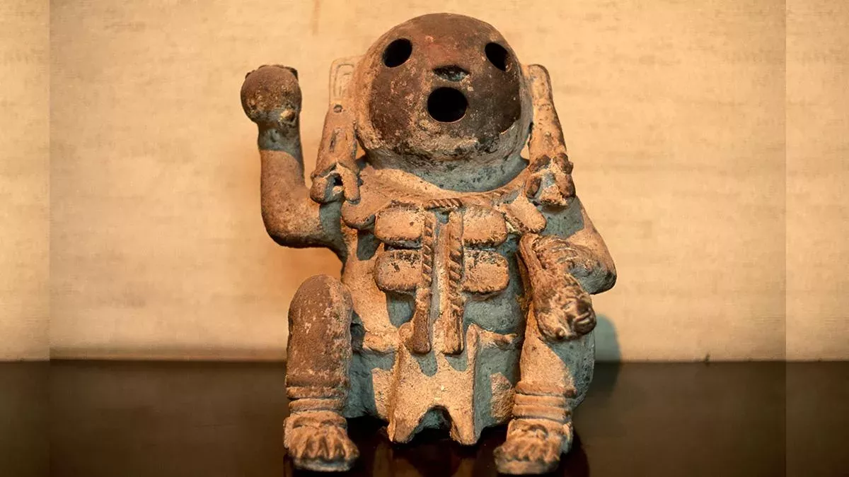 Statue der Gottheit Xipe Totec