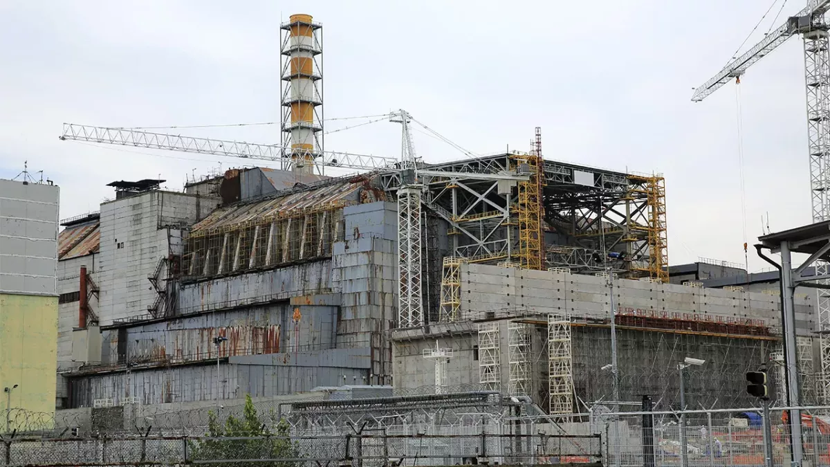 Tschernobyl: Der "Sarkophag", der die nukleare Strahlung einschließt, droht einzustürzen
