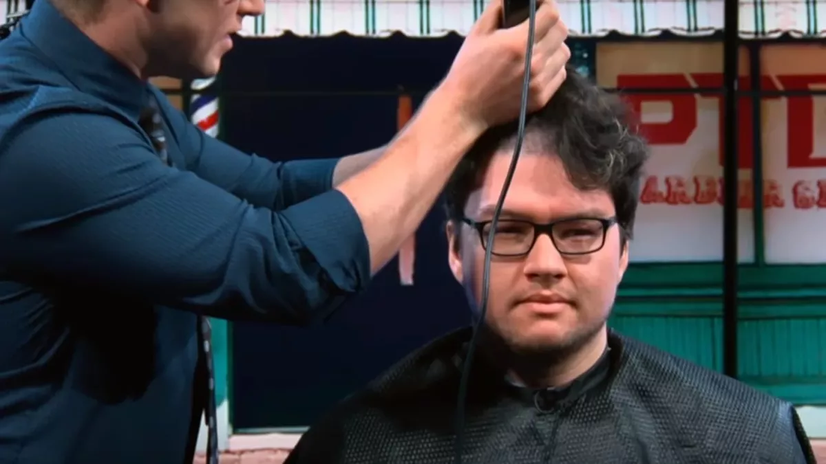 League of Legends: Verlorene Wette! Dyrus wird live der Kopf rasiert