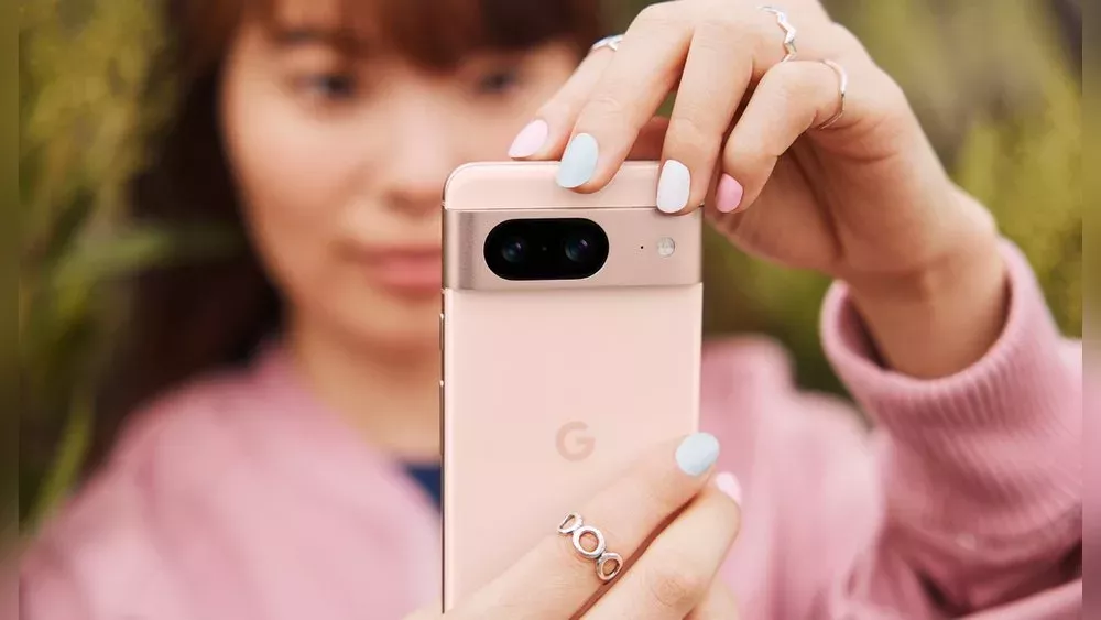 Pixel 8 (Pro): So schlägt sich Googles neues Smartphone im Alltag
