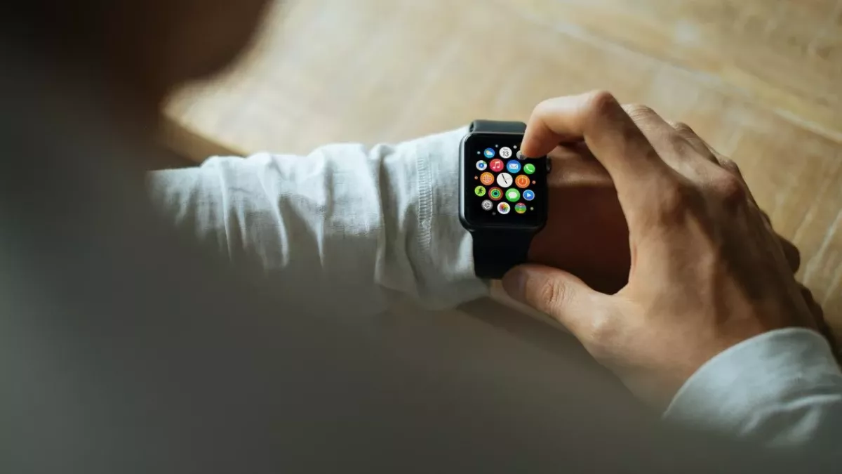 Smartwatches helfen eine Corona-Erkrankung frühzeitig zu erkennen