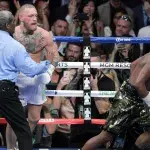 Conor McGregor: Kampfrichter hat den Kampf zu früh abgebrochen