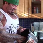 Er hat 30 Jahre lang Steroide geschluckt: Jetzt liegt Rich Piana im Koma!