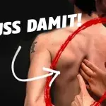 DAS kannst du gegen Schmerzen an den Schulterblättern tun, die dich am Training hindern!