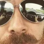 Vor der eigenen Hochzeit postet er dieses Foto. Er bereut das Selfie noch immer