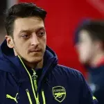 Steht Özil vor dem Aus? Aktion könnte Ausschluss nach sich ziehen
