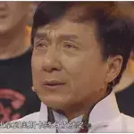 Jackie Chan ist den Tränen nah, als er den Lob seiner Stuntman-Freunde hört!