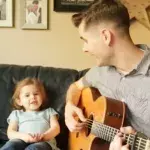 Unglaubliches Duo: Er singt gemeinsam mit seiner Tochter