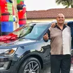 Das steckt wirklich hinter dem Geschenk von The Rock für seinen Vater!