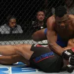 Francis Ngannou gewinnt gegen Anthony Hamilton durch Submission und bleibt bei der UFC unbesiegt