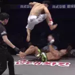 MMA: Jung Doo-Jae attackiert seinen Gegner mit einem extrem gefährlichen Tritt