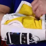 Dieser Roboterhandschuh verleiht übermenschliche Kräfte
