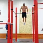 Weißrusse stellt neuen Muscle-Up-Rekord auf