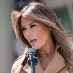 Videoclip aufgetaucht: Lässt Melania Trump hier wirklich alle Hüllen fallen?