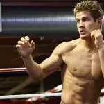 Sage Northcutt ist ein außergewöhnlicher Athlet.. seht euch an, wie hoch er treten kann!