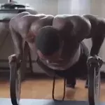 Diese extrem schwierigen Liegestützen sind für professionelle Sportler reserviert!