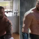 Hafthor Bjornsson probiert eine Technik von Rocky aus