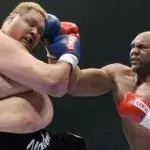 MMA: Bob Sapp beendet seinen Ruhestand und zerstört einen Sumo-Ringer
