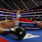 Vasyl Lomachenko wird der erste Weltmeister in zwei Kategorien mit der niedrigsten Anzahl an professionellen Kämpfen