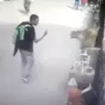Eine Lektion, die sich gewaschen hat: Provoziere nie eine Affen!