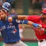 Beeindruckende Massenschlägerei bei einem Baseballspiel