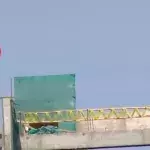 Eine Livesendung wird durch das Vorbeifliegen eines UFOS unterbrochen