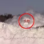 Wenn ein Zug in Kanada eine Schneewand durchquert