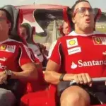 Formula Rossa: die russische Achterbahn, die die die Passagiere auf 240 km/h beschleunigt