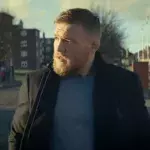Conor McGregor ehrt Joao Carvalho, einen verstorbenen MMA-Kämpfer